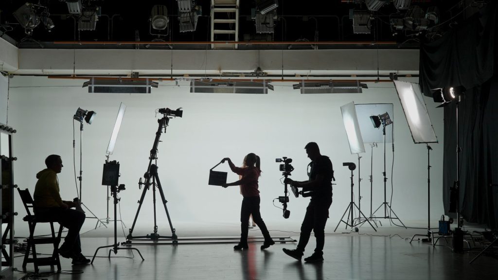 Discover What Media Production Is – And How It Differs from Film Production!